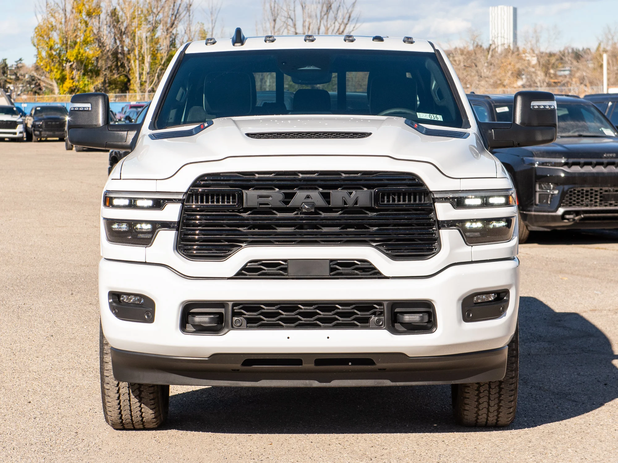 New 2027 White RAM Laramie Night* Mega Cab 4x4, Sunroof, Harman/Kardon, Pwr Running Boards image 12