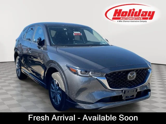 2025 Mazda CX-5 S Preferred package Auto AWD's photo