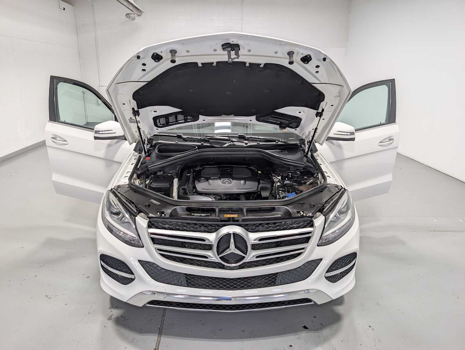 Used 2017 Polar White Mercedes-Benz GLE 350 image 10