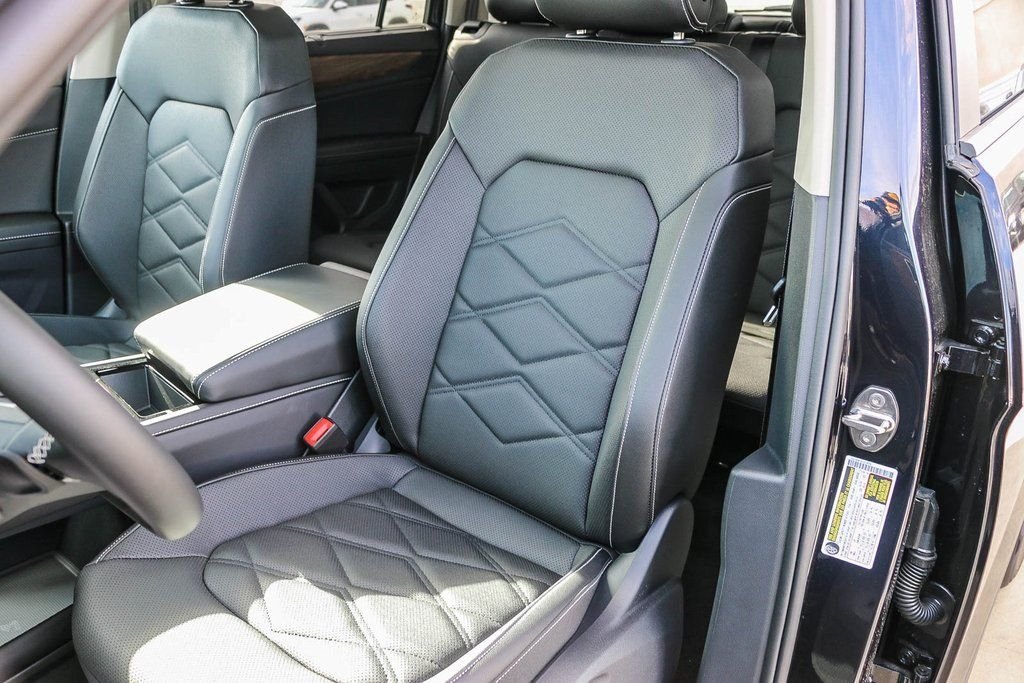 2026 Volkswagen Atlas SE w/Tech - Photo 24