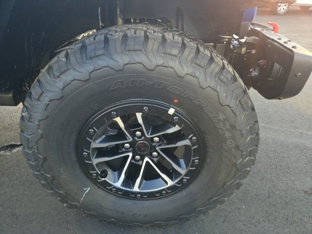 2026 Jeep Wrangler Sahara Rubicon X photo 3