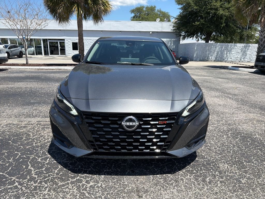 New 2026 Gray Nissan 2.5 SR image 8