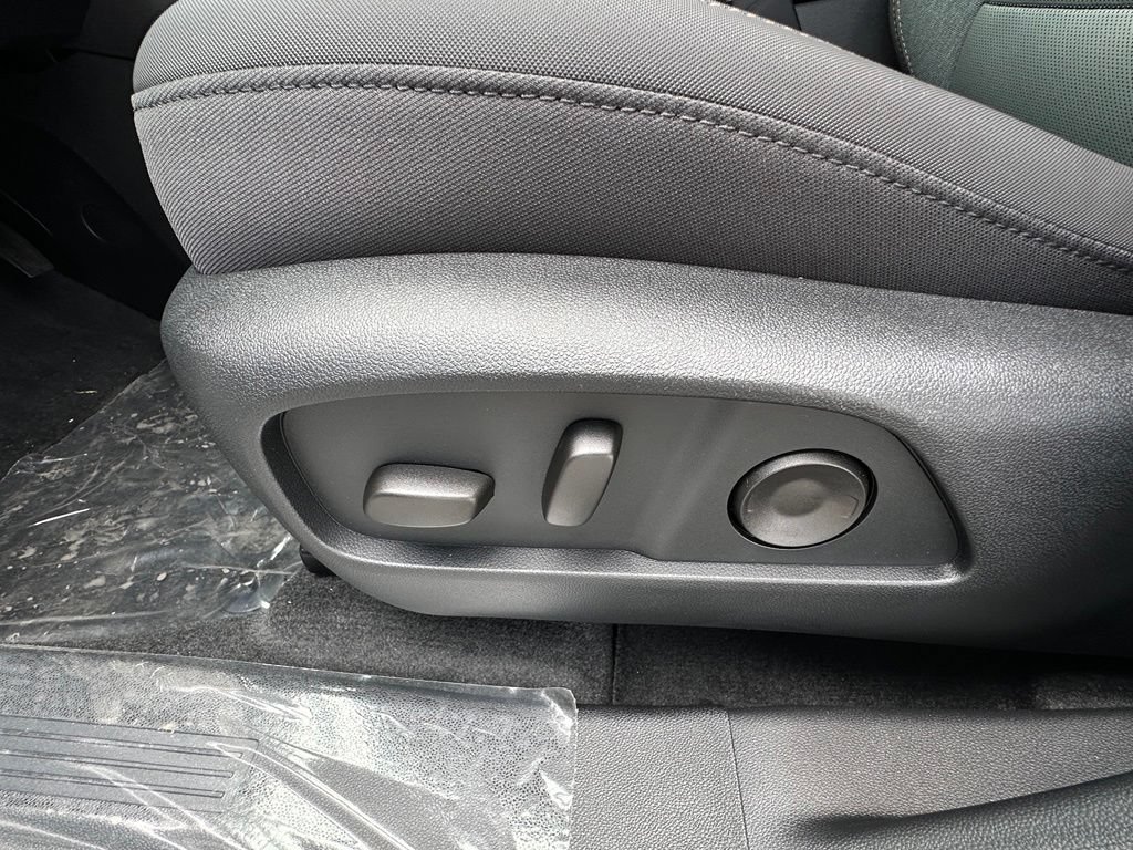 2026 GMC Terrain AT4 - Photo 16