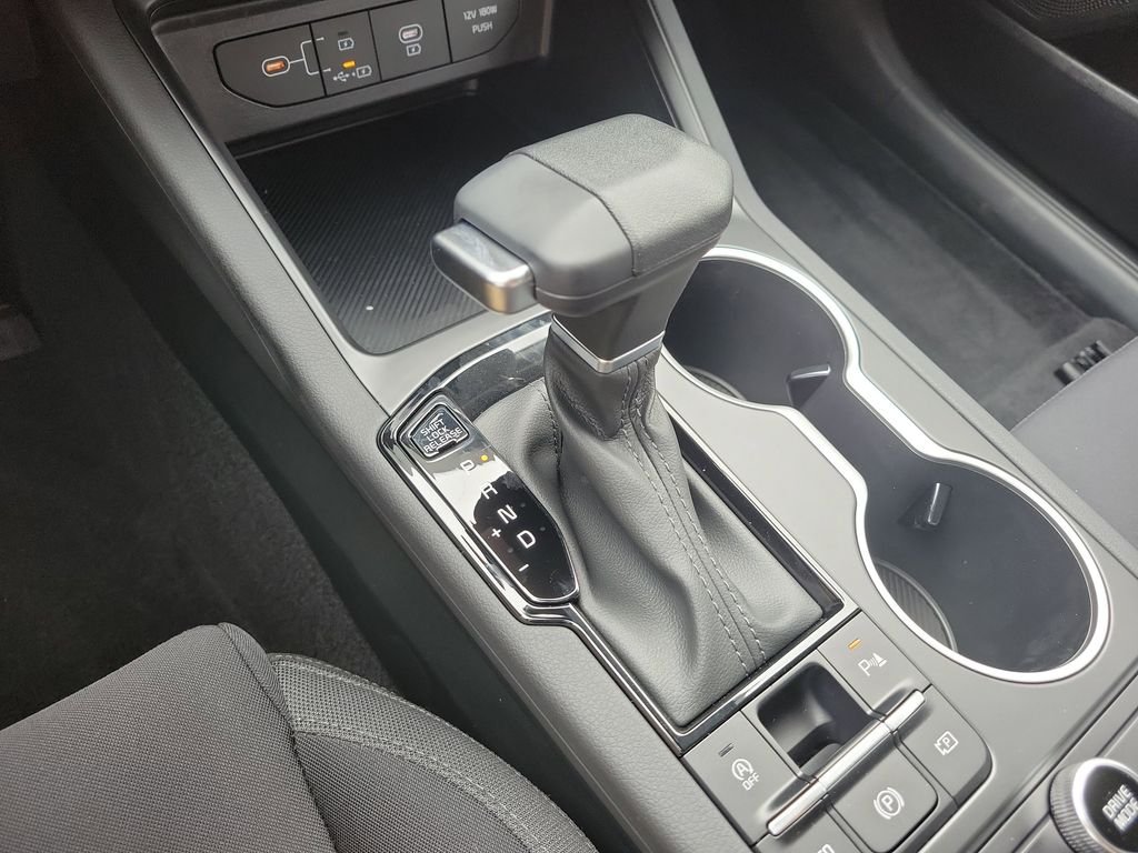 New 2026 Interstellar Gray Kia LXS image 34