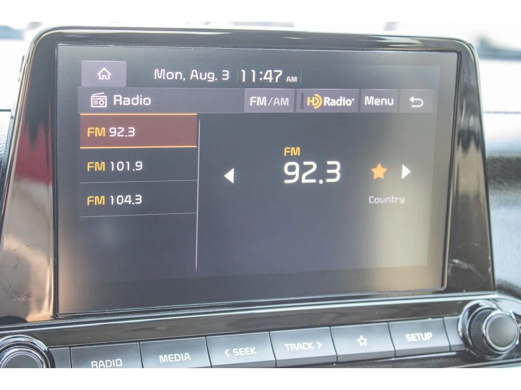 Used 2024 Snow White Pearl Kia LXS image 41
