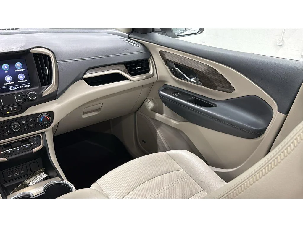 Certified Used 2023 White Frost Tricoat GMC Denali image 39