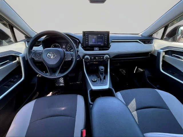 Used 2022 Red Toyota XLE image 7
