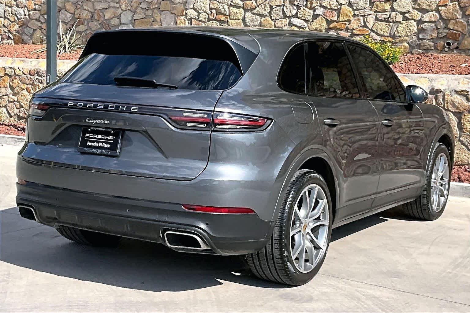 Used 2021 Quartzite Grey Metallic Porsche  image 6