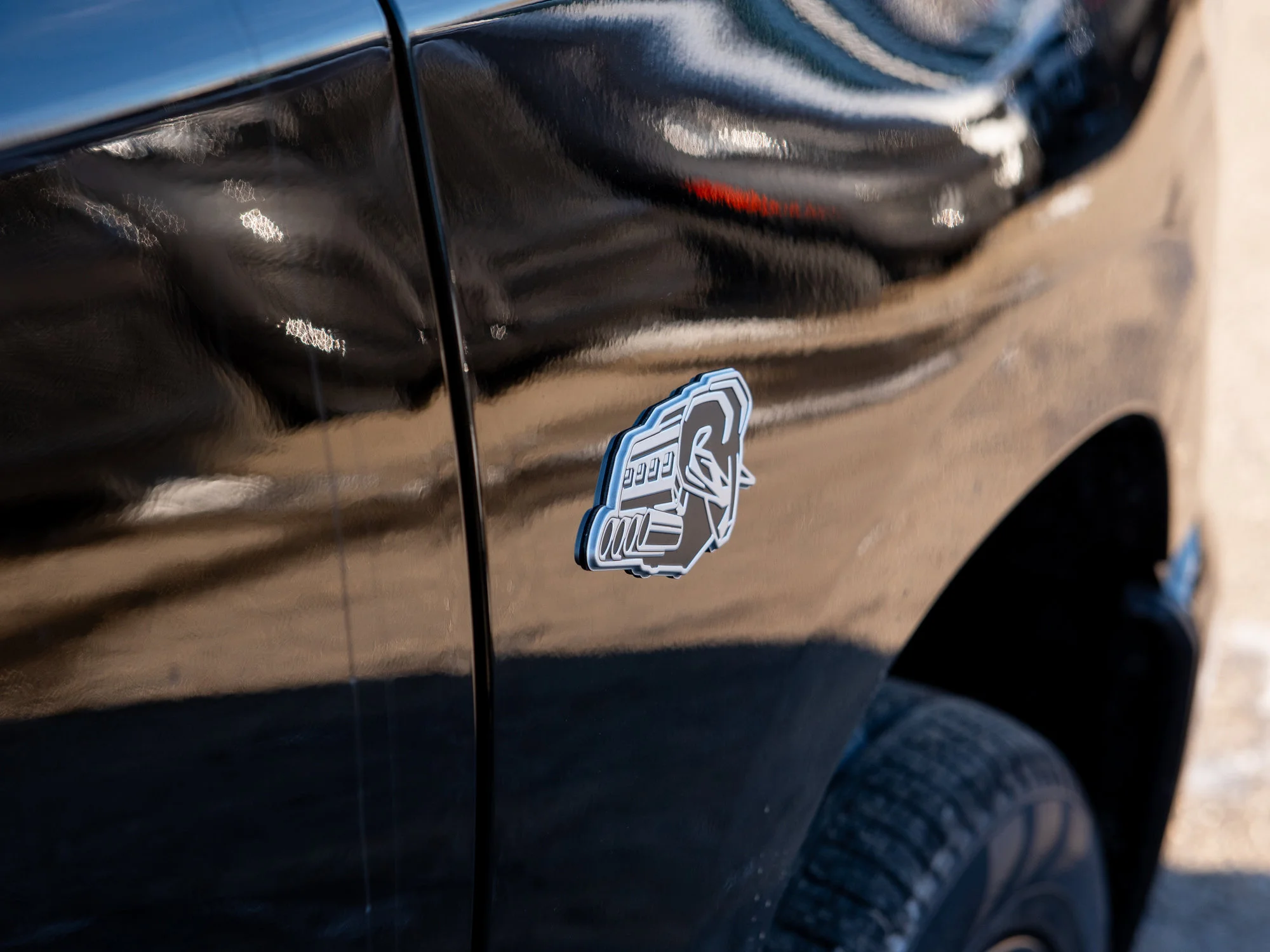 New 2026 Black RAM Sport* HEMI V8 image 6