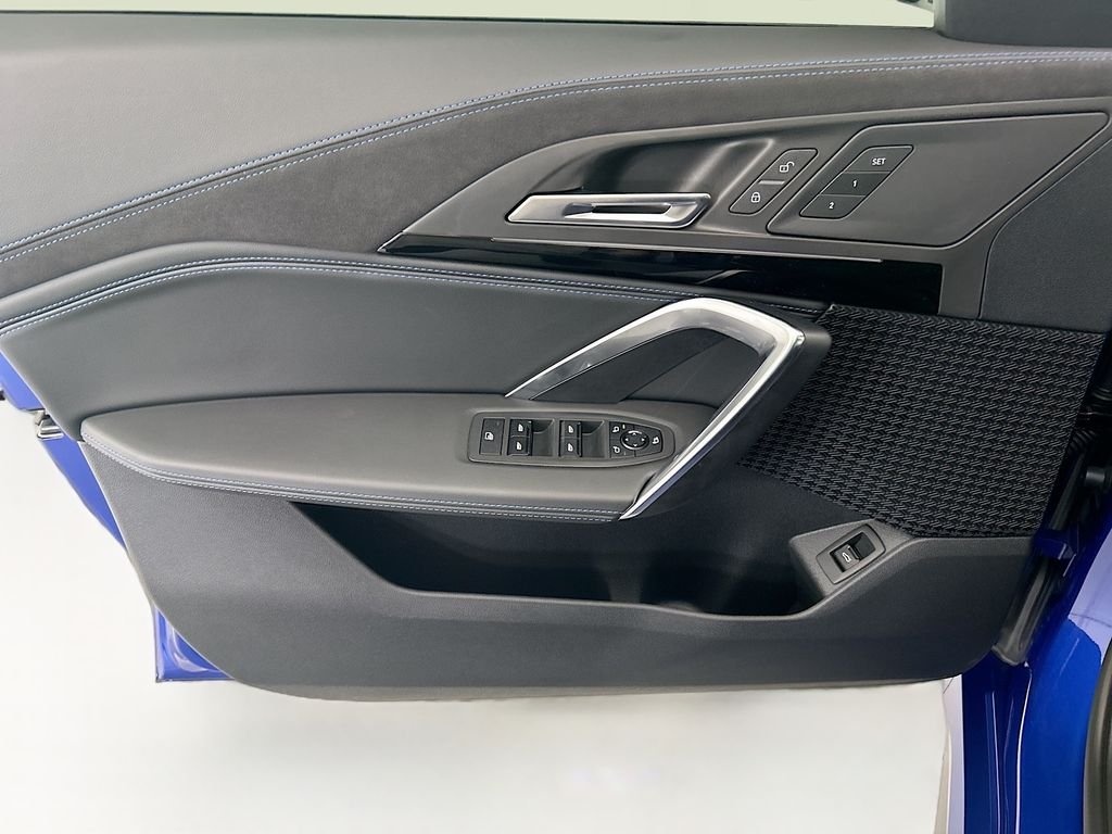 New 2026 Blue Metallic BMW xDrive28i image 23