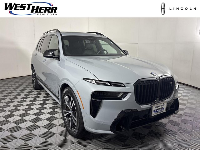 2024 BMW X7 M60i