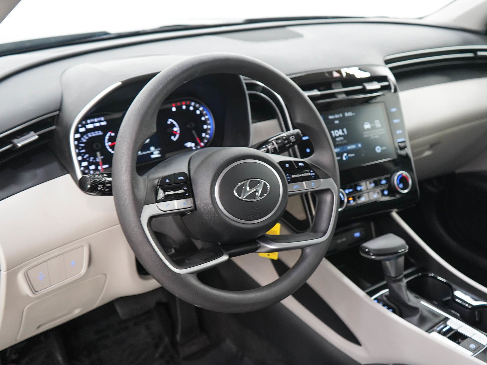 2024 Hyundai Tucson SE - Photo 20