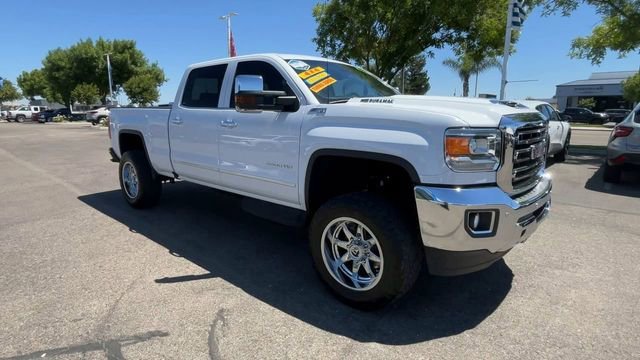 2018 GMC Sierra 4WD Crew Cab Standard Box SLT's photo