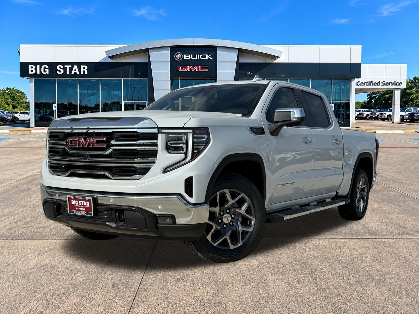 2026 GMC Sierra 1500 SLT - Photo 2