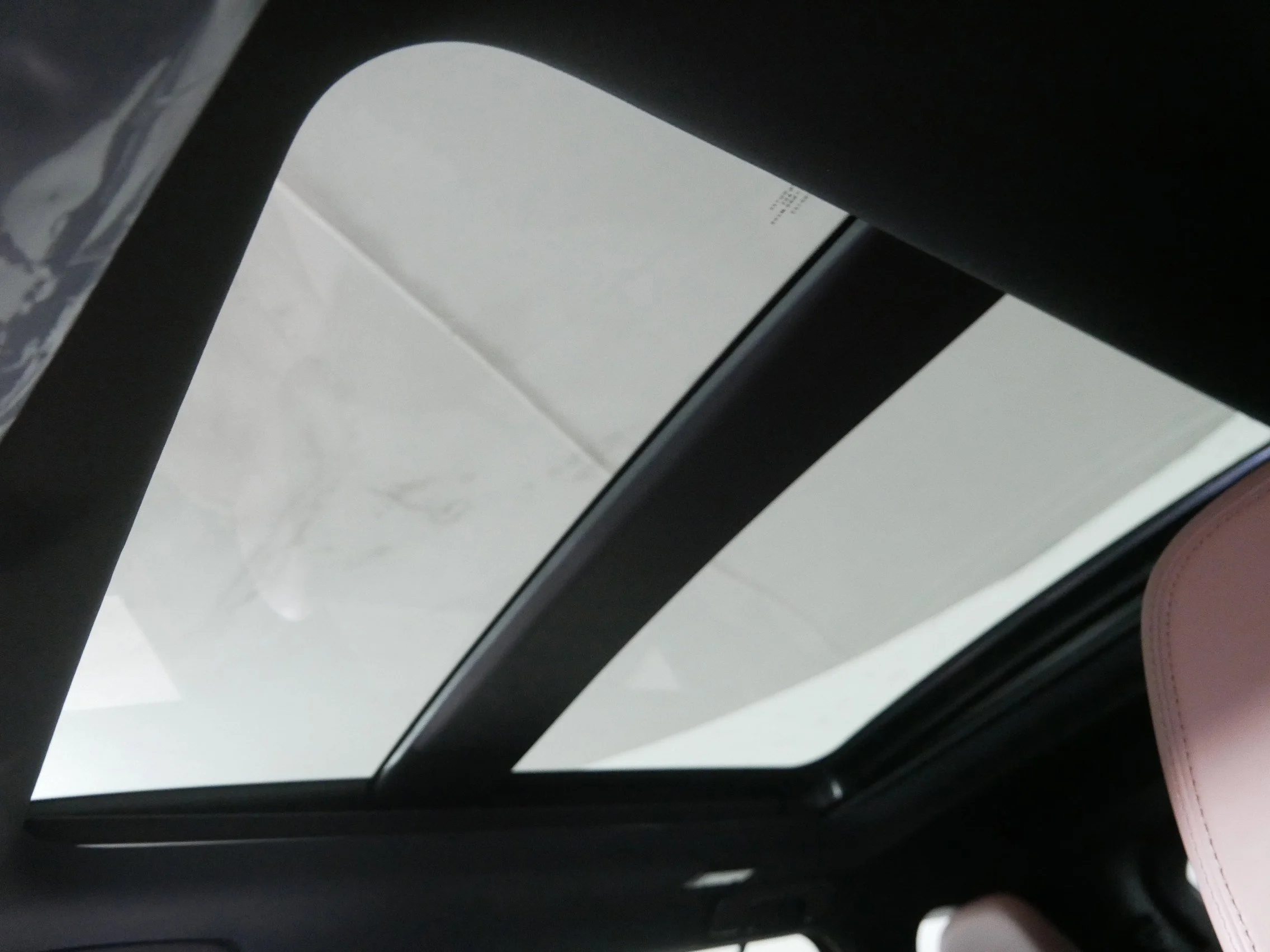 2025 Mitsubishi Outlander SEL - Photo 7