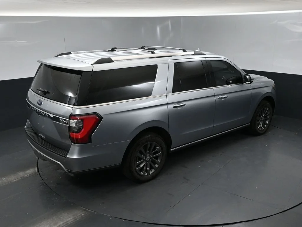 Used 2021 Silver Metallic Ford Limited image 16