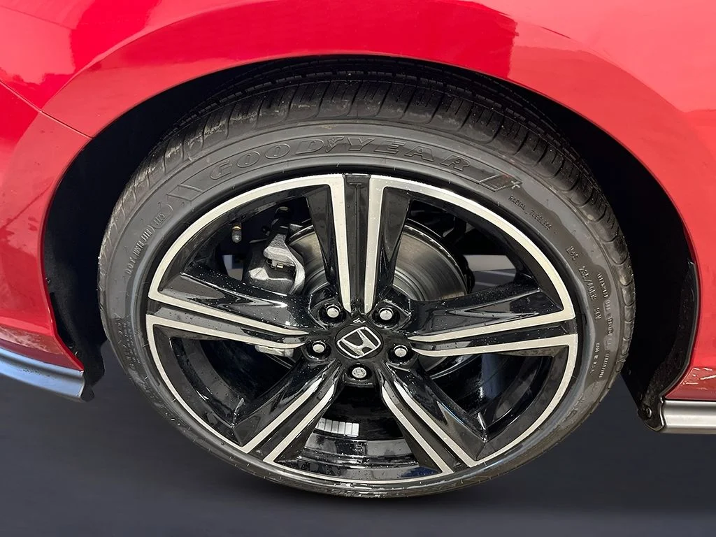 New 2026 Radiant Red Metallic Honda SE image 10