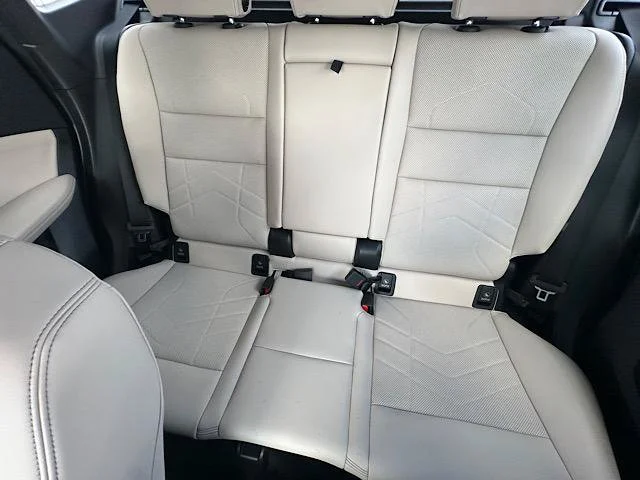 Certified Used 2025 Phytonic Blue Metallic BMW xDrive28i image 30