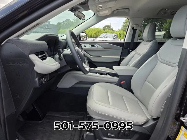 Used 2025 Black Ford Active image 9