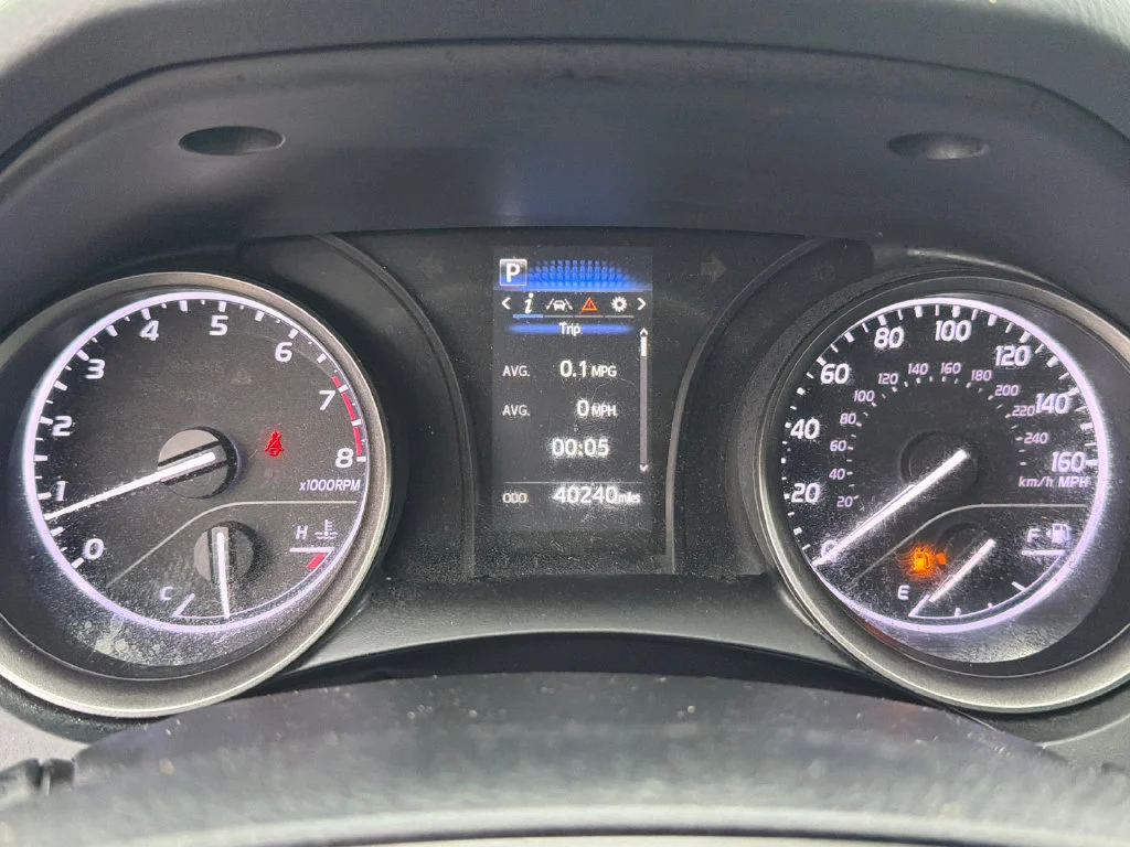 Used 2022 White Toyota SE Nightshade image 26