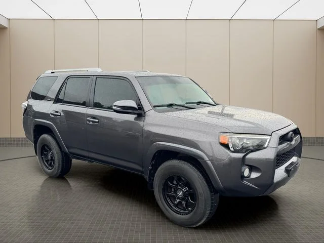 Used 2017 Gray Toyota SR5 Premium image 2