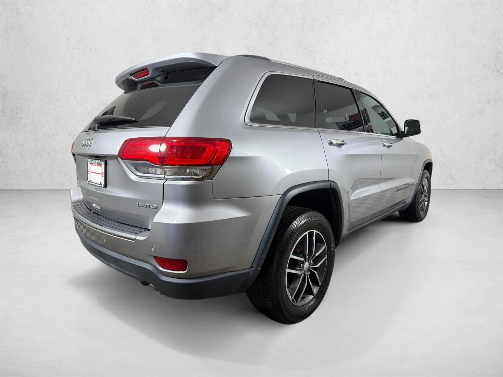 Used 2017 White Jeep Limited image 5