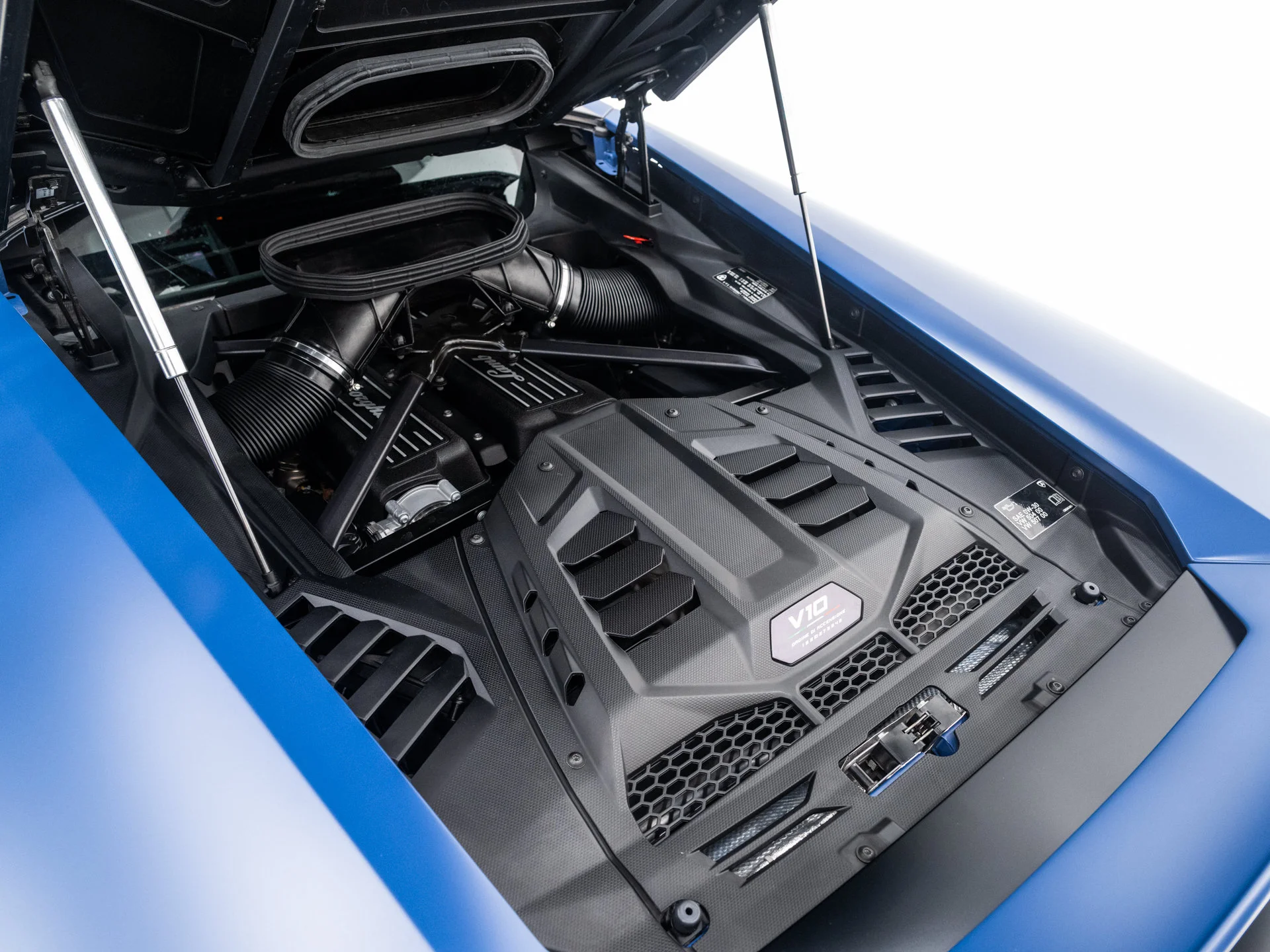 Used 2023 Blu Grifo Matte Lamborghini  image 60