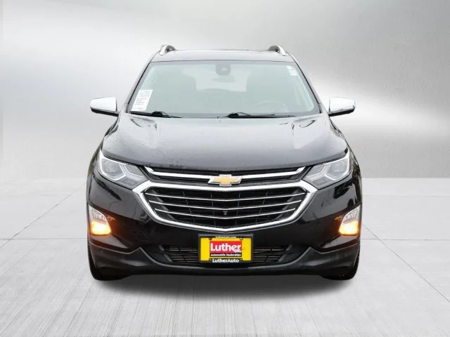 Used 2019 Chevrolet Equinox Premier with VIN 2GNAXPEX3K6154461 for sale in Cambridge, MN