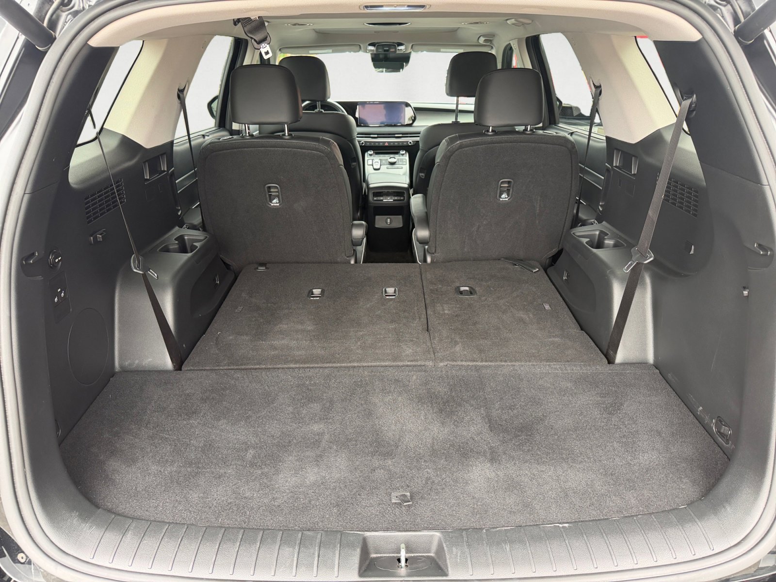 Used 2025 Abyss Black Pearl Hyundai XRT image 19
