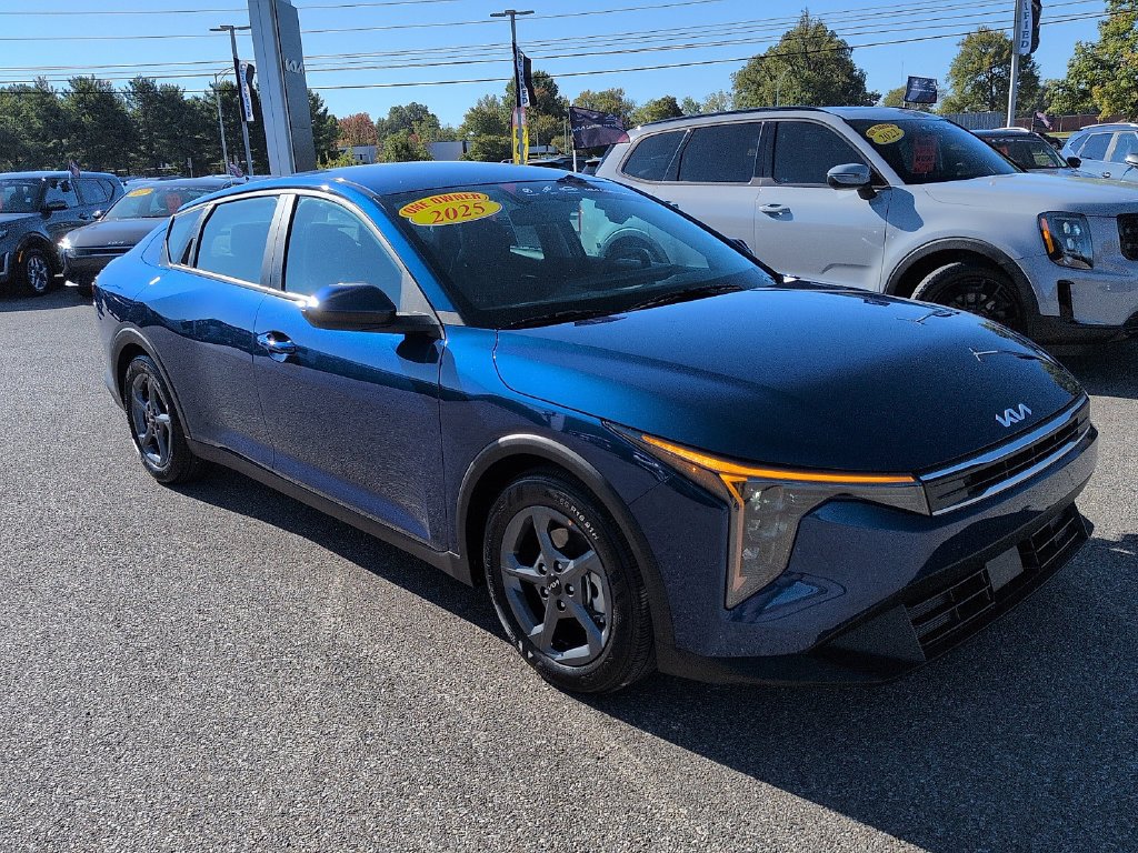 2025 Kia K4