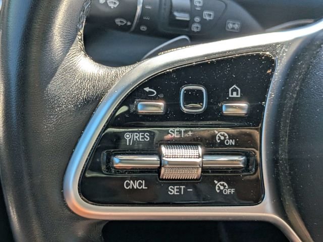 Used 2022 Black Mercedes-Benz GLC 300 image 25