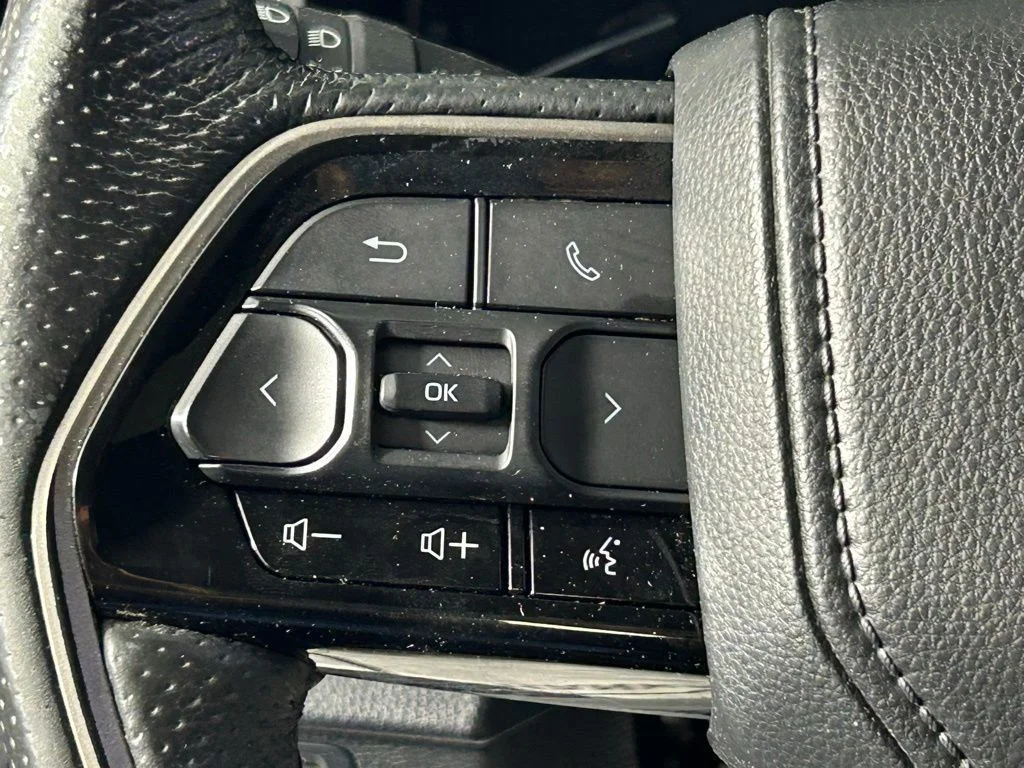Used 2023 Black Toyota SR5 image 6