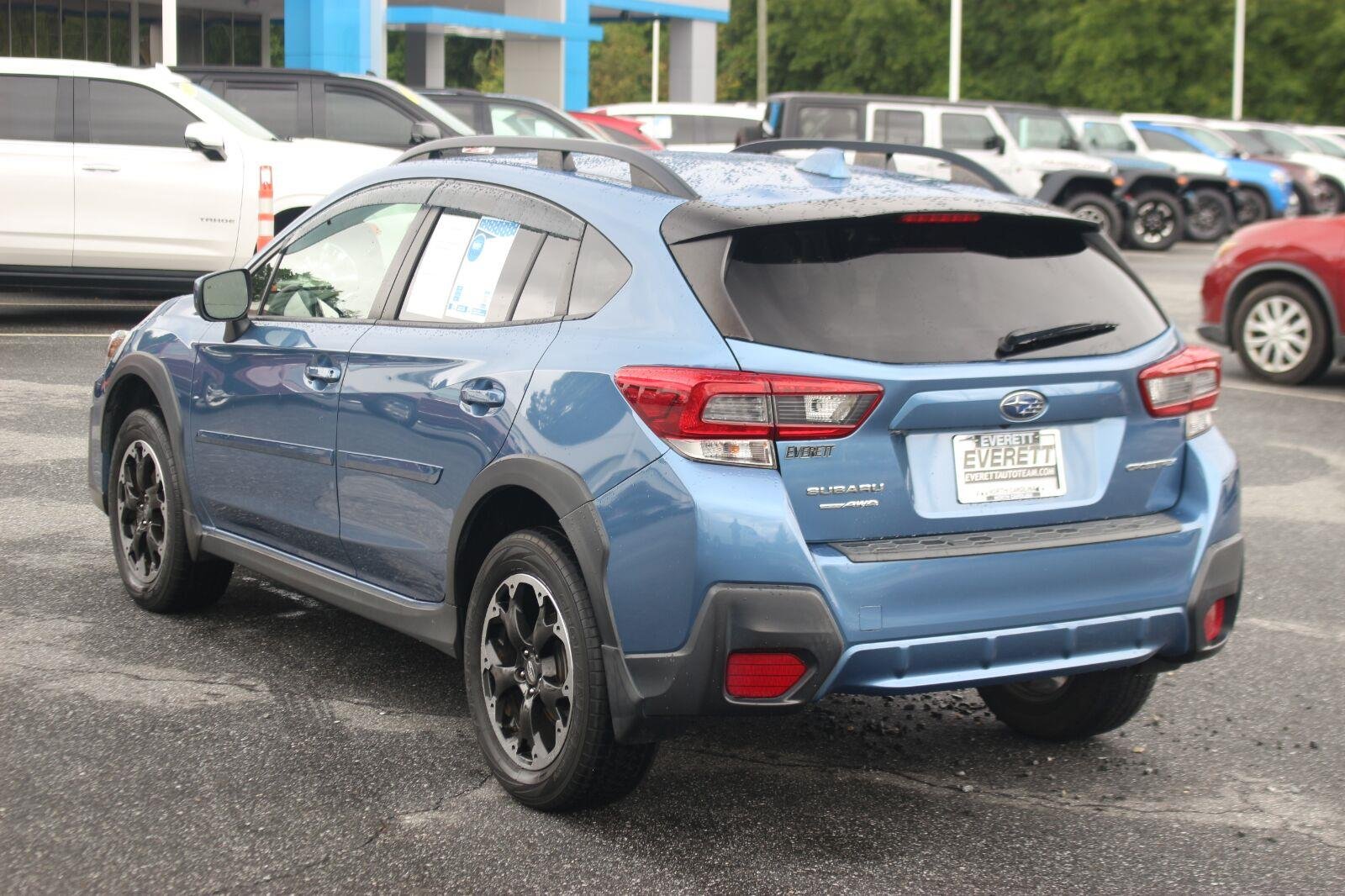 Used 2021 Black Subaru Premium image 5