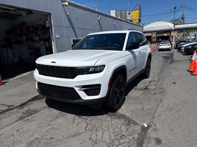2023 Jeep Grand Cherokee Altitude X