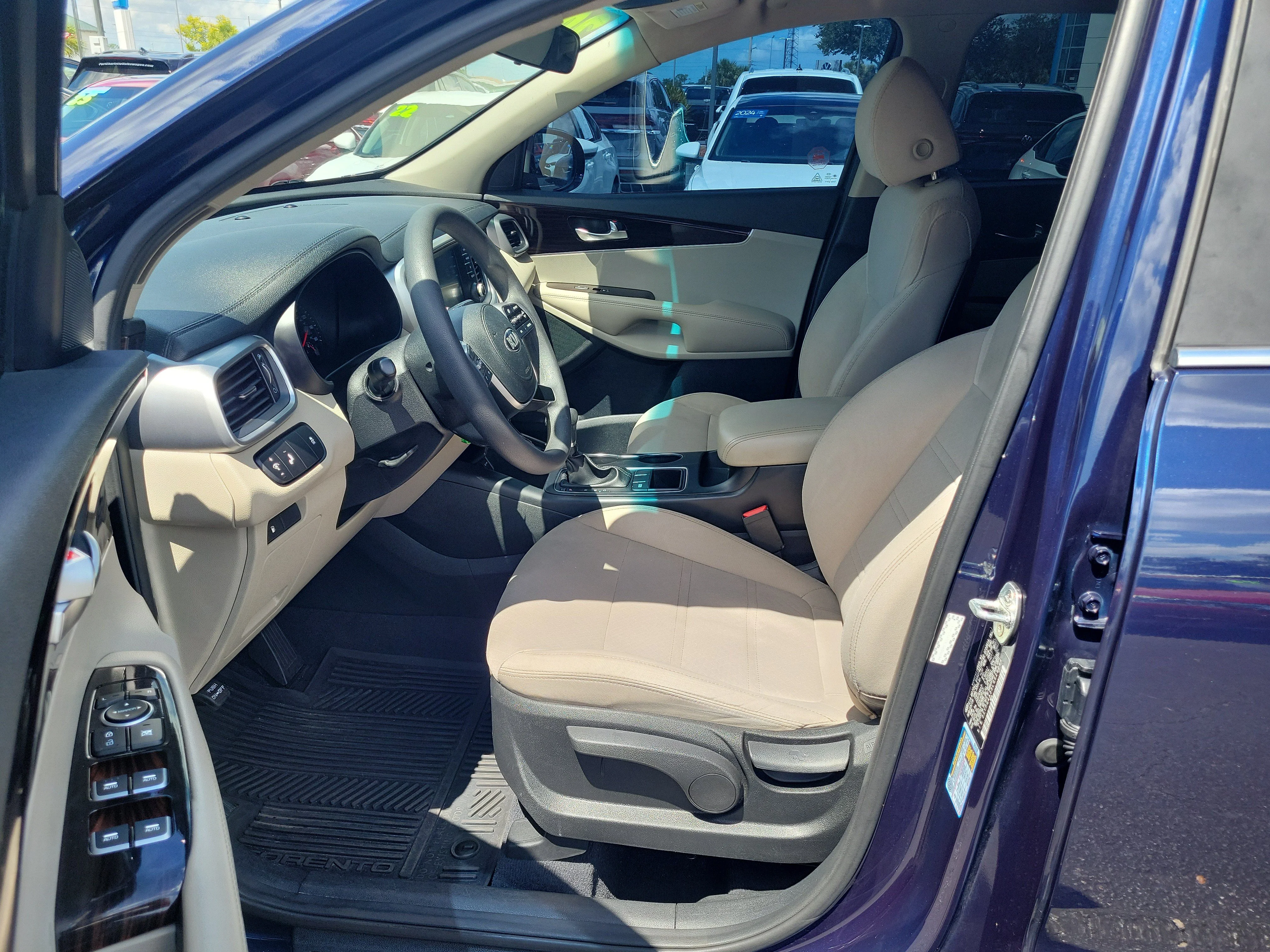 Used 2020 Imperial Blue Kia LX image 14