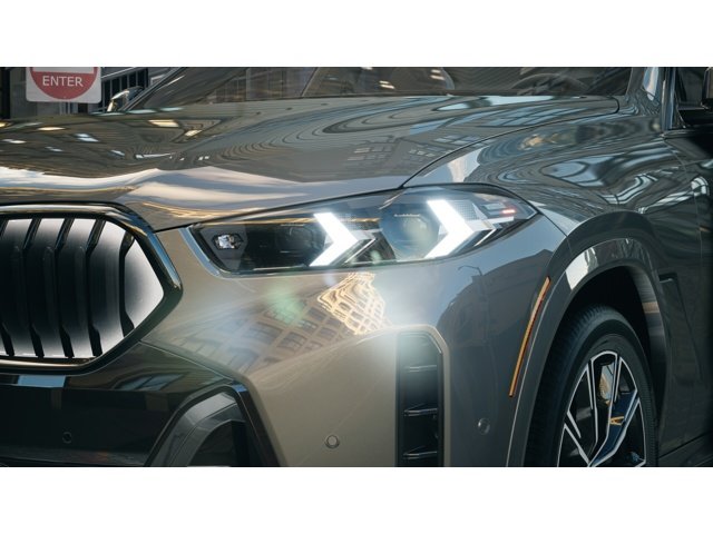 New 2027 Dravit Grey Metallic BMW X6 40i image 6