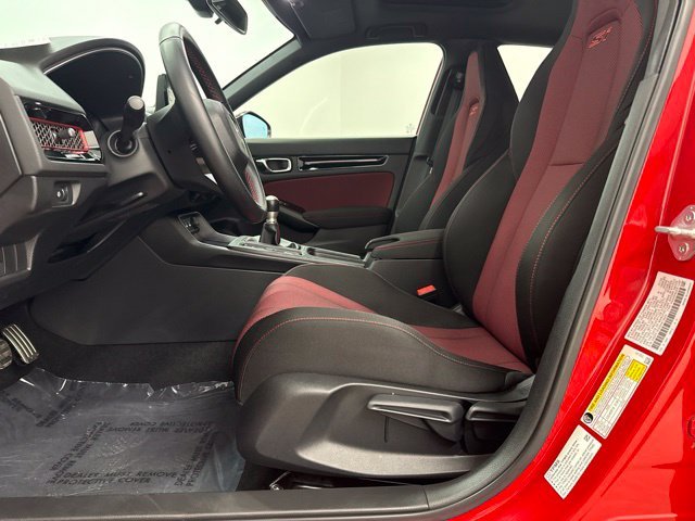 Used 2025 Rallye Red Honda  image 13