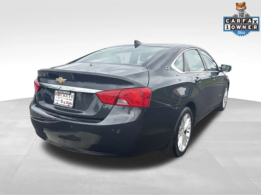 Used 2015 Gray Chevrolet LT image 3