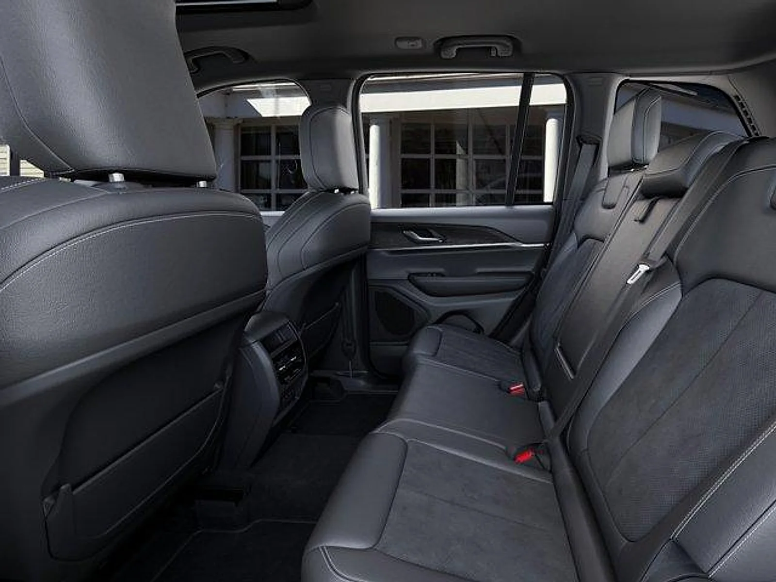 New 2026 Velvet Red Pearl-Coat Exterior Paint Jeep Altitude 4x4 image 23