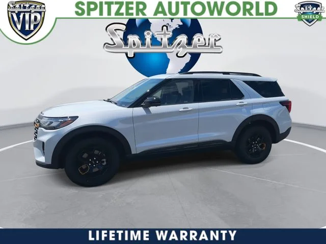 New 2026 Space White Metallic Ford Tremor® image 33