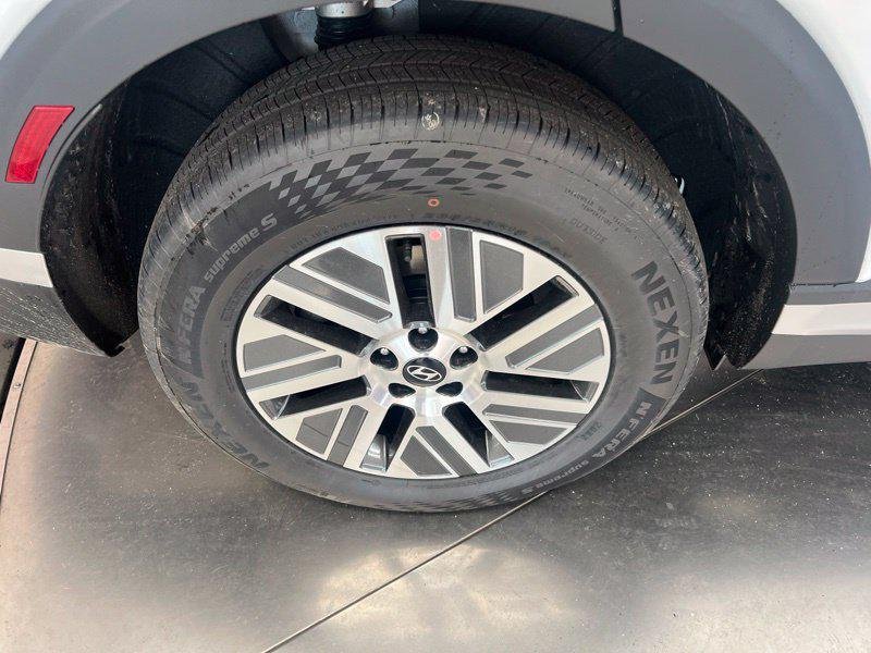 New 2027 White Hyundai SEL 8P image 10