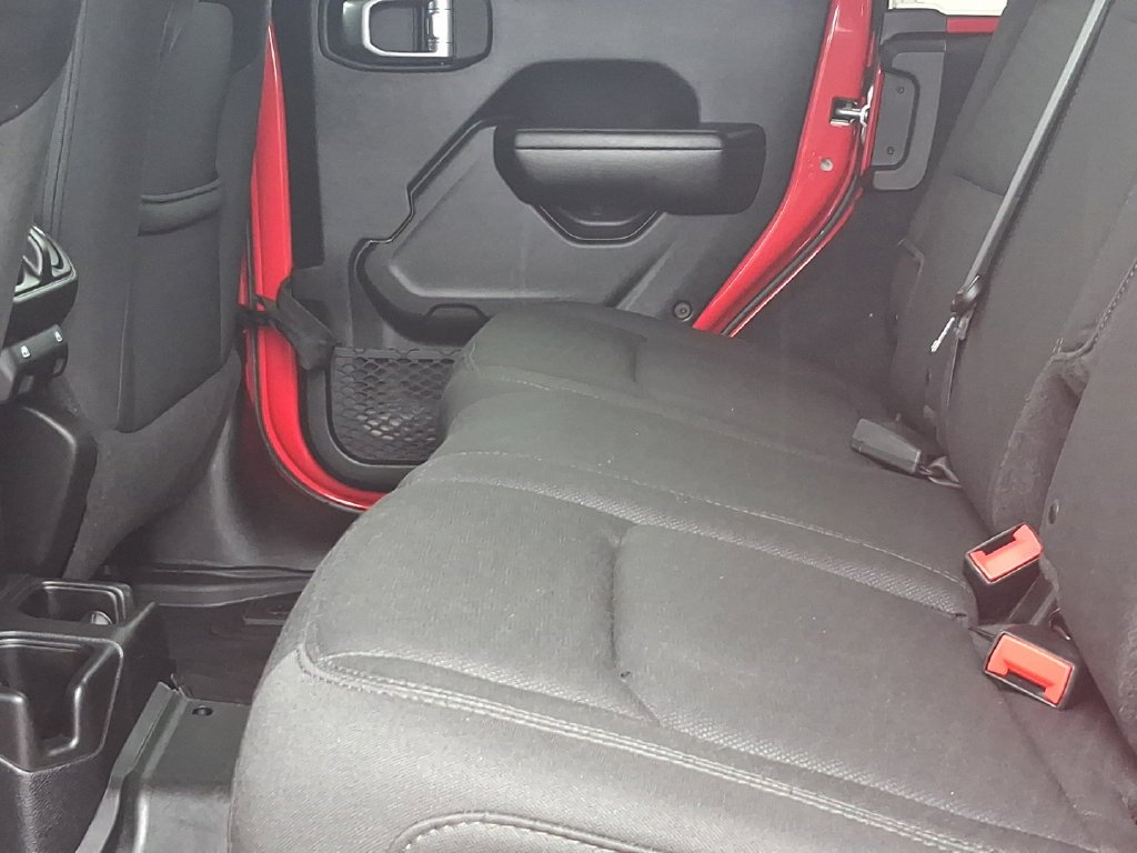 Used 2018 Red Jeep Unlimited Sport S image 15