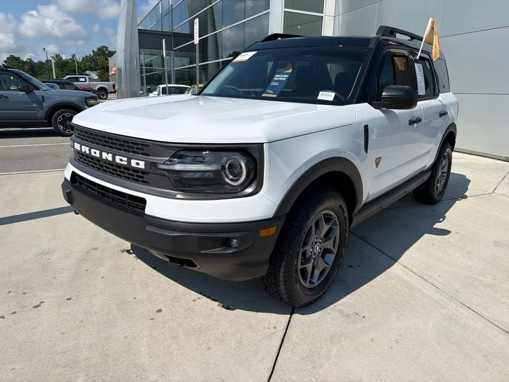 Certified Used 2024 Oxford White Ford Badlands image 3