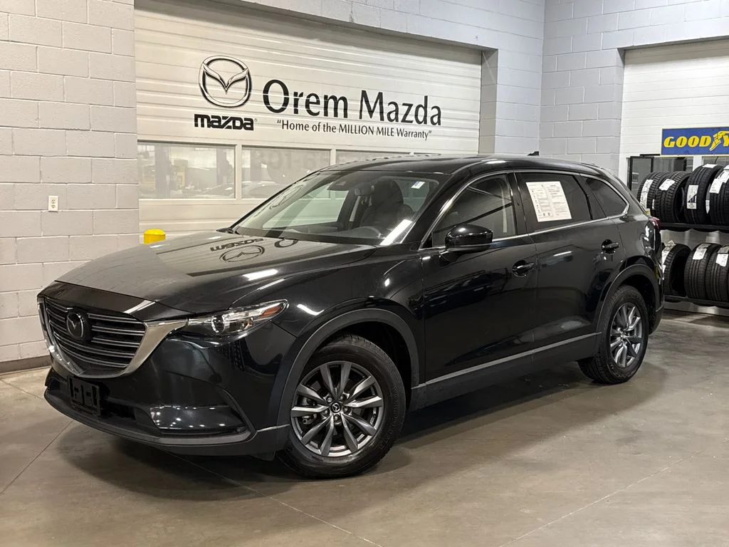 2023 Mazda CX-9 Touring AWD's photo