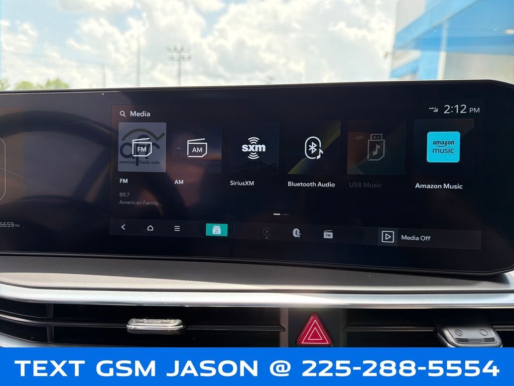 Used 2025 White Kia SX image 24