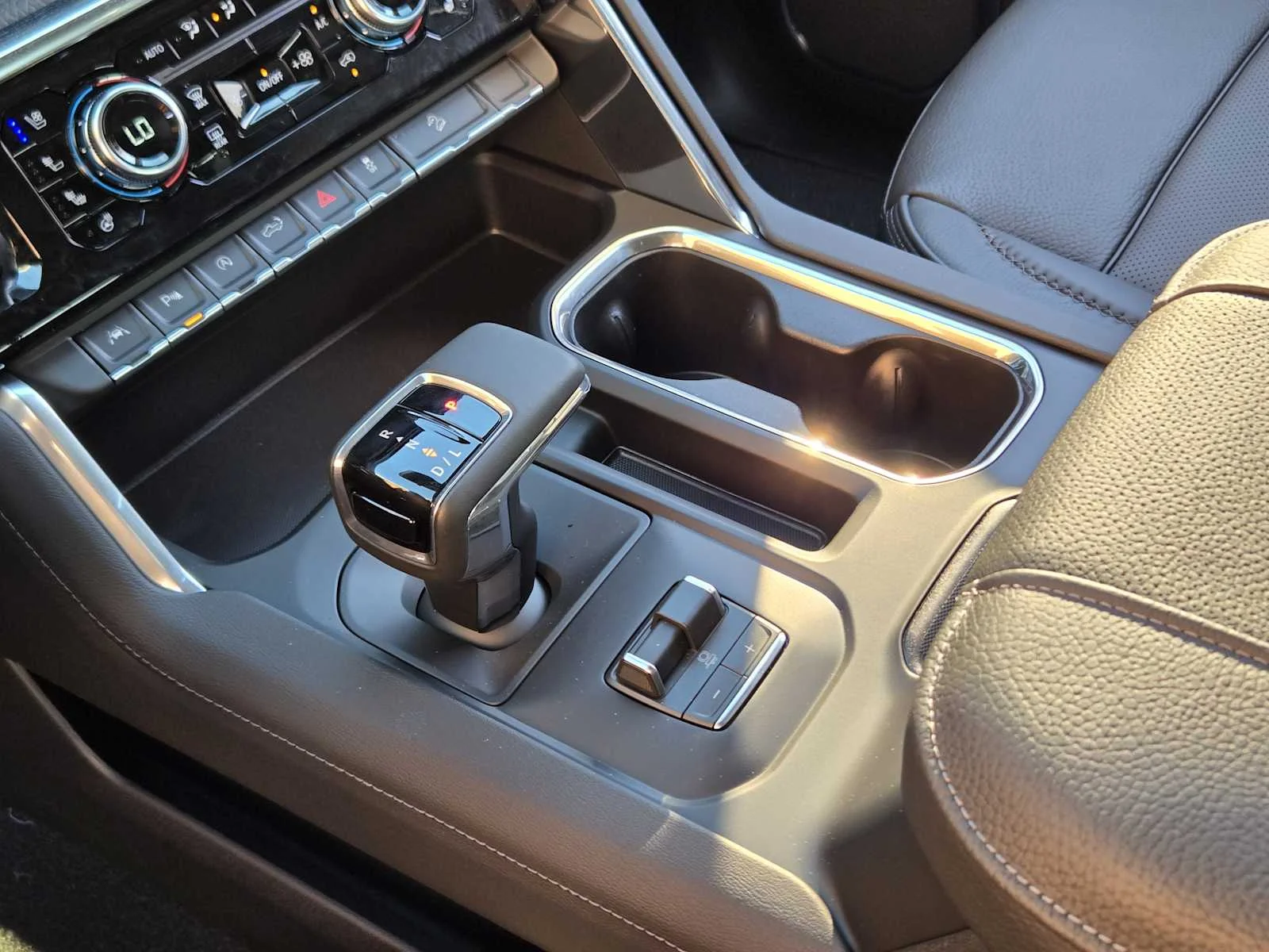 2026 GMC Sierra 1500 Denali - Photo 14