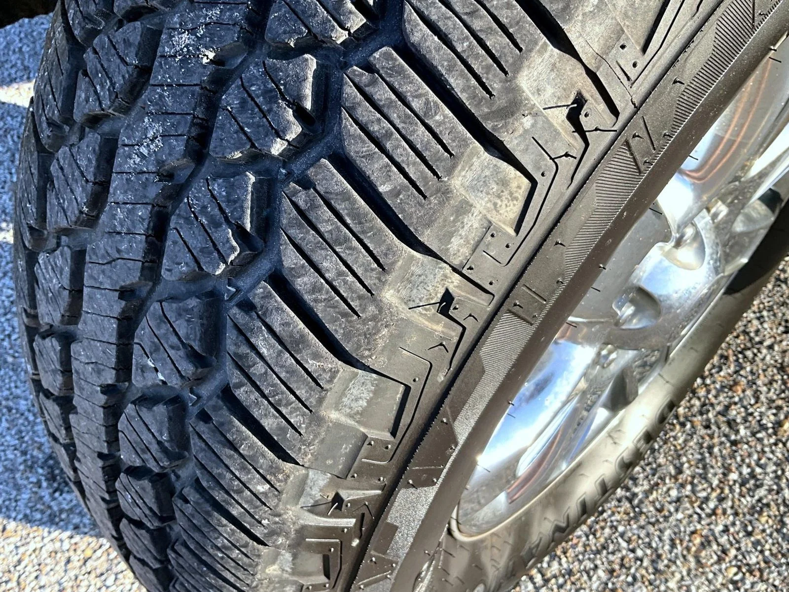 Used 2013 Gray Ford XLT image 24