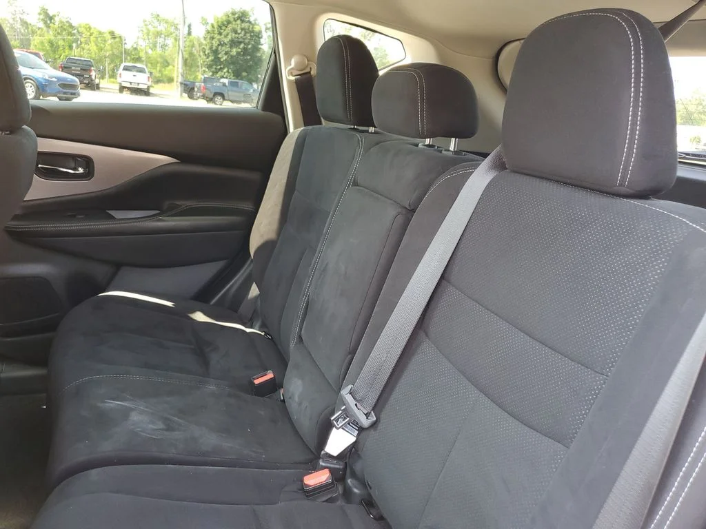 Used 2020 White Nissan S image 31
