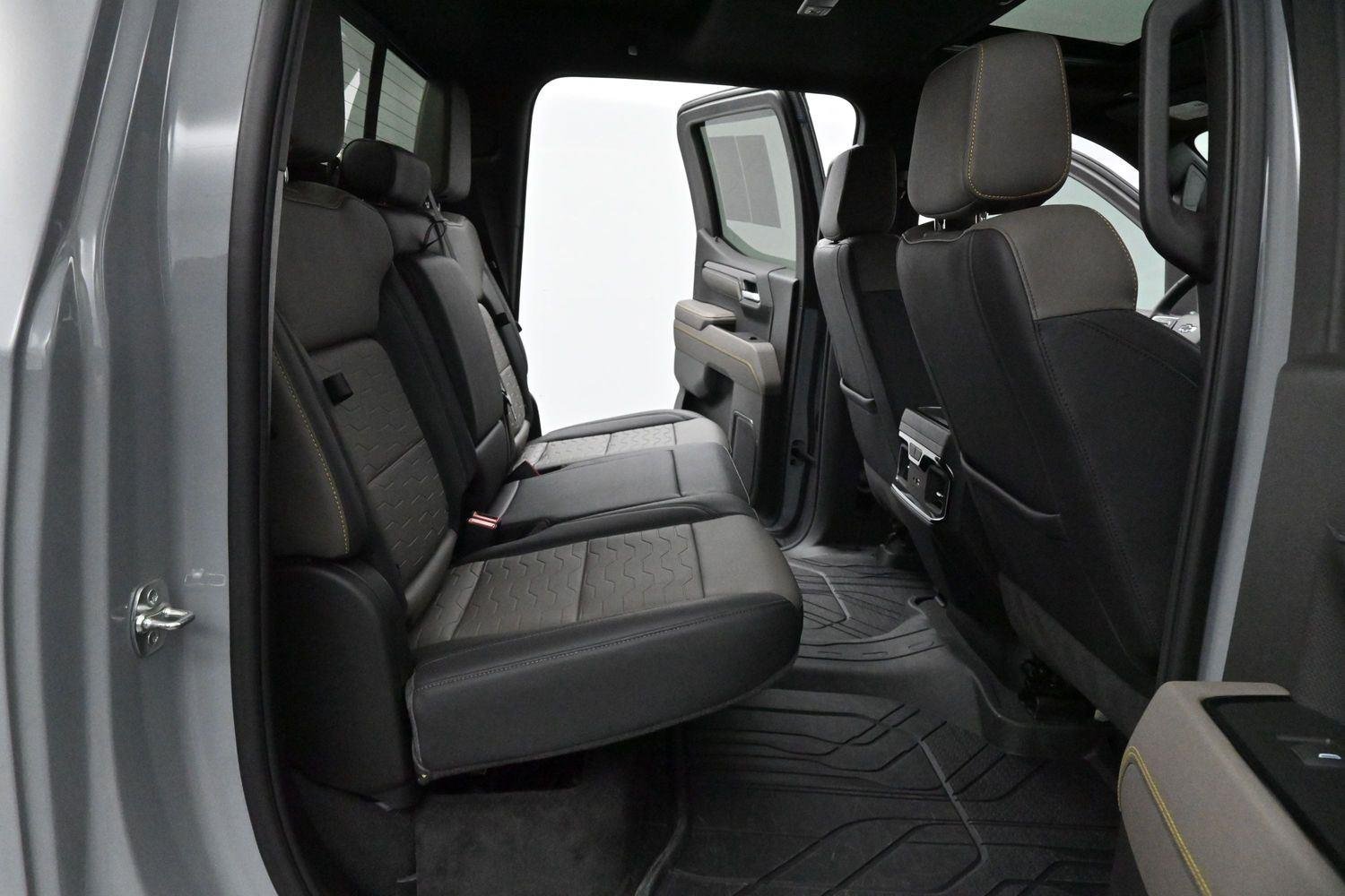 Used 2025 Slate Gray Metallic Chevrolet ZR2 image 34
