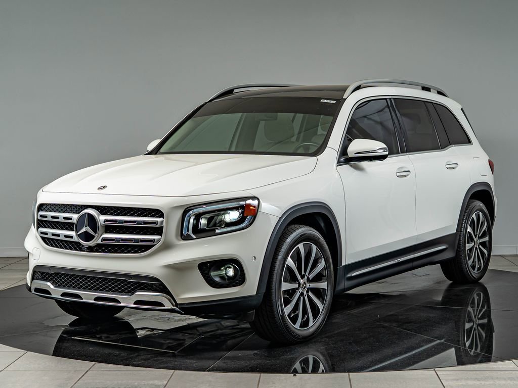 Used 2023 Polar White Mercedes-Benz GLB 250 image 1